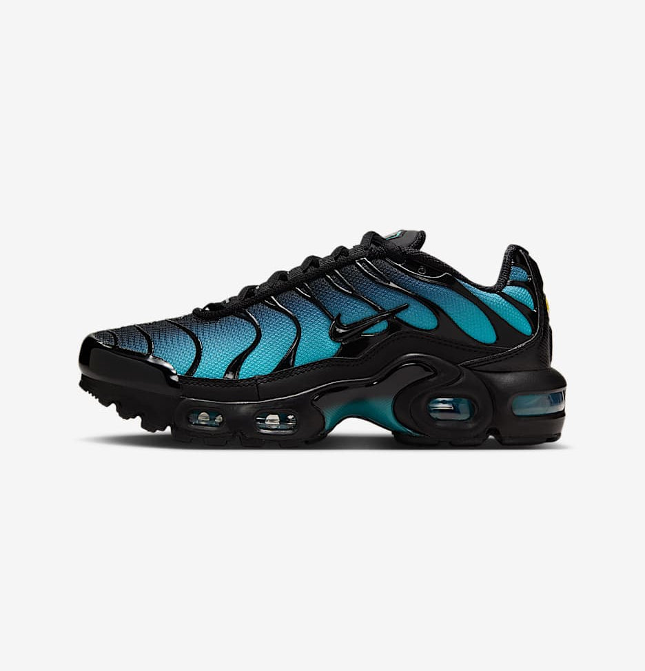 NIKE AIR MAX PLUS