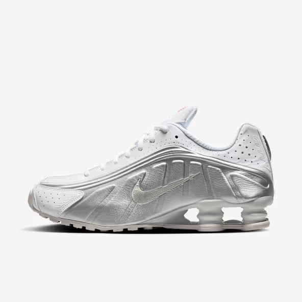 NIKE SHOX R4